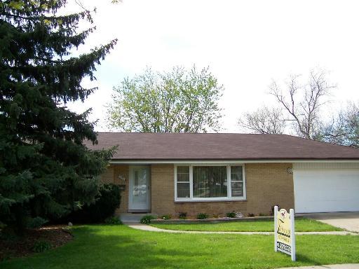 1530 Pennsylvania Ave., Des Plaines, IL 60018