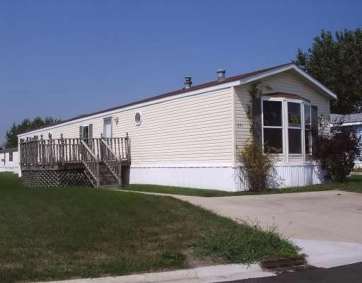 641 Colleen Dr., Lynwood, IL 60411