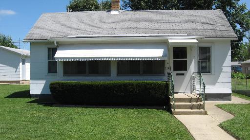 319 Martana St., Depue, IL 61322