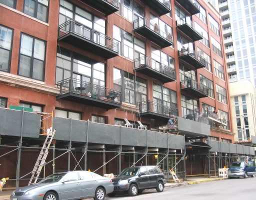 525 W Superior St. #709, Chicago, IL 60610