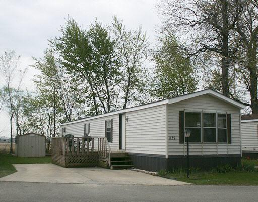 1132 Lauren Dr., Sandwich, IL 60548