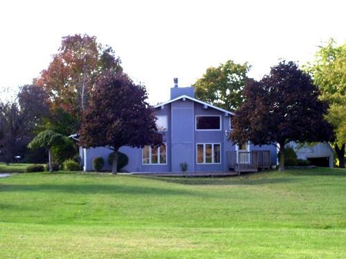 23560 S Center Rd., Frankfort, IL 60423