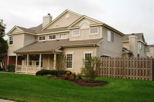 262 Woodstone Cir., Buffalo Grove, IL 60089
