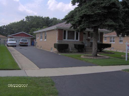 516 51 St Ave., Hillside, IL 60162