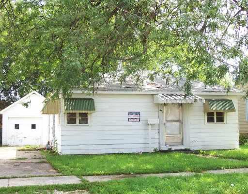 632 Gates St., Aurora, IL 60505