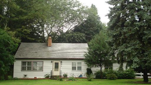 591 Garden Rd., Dekalb, IL 60115
