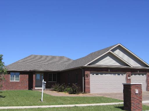 710 Trotter Dr., Coal City, IL 60416