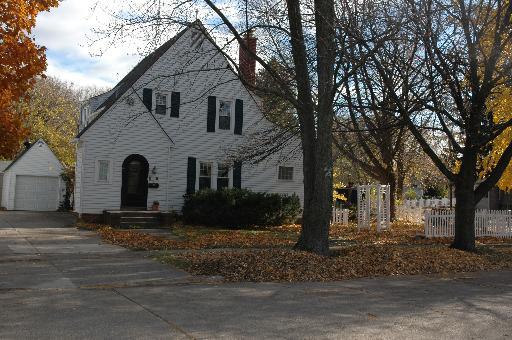 506 N 5th St., Dekalb, IL 60115