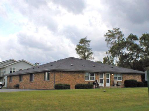 10098 Bitterroot Rd., Roscoe, IL 61073