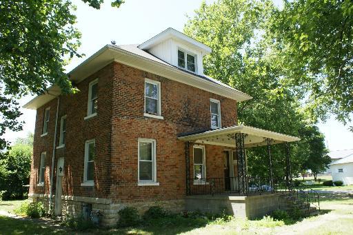 302 E Elk St., Odell, IL 60460