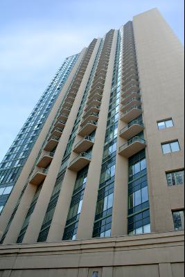 111 W Maple St. #1404, Chicago, IL 60610
