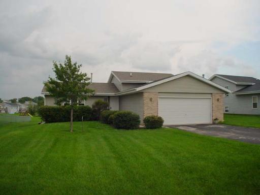 10189 Fawn Prairie, Roscoe, IL 61073