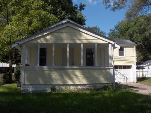 430 Barry Rd., Rockford, IL 61109