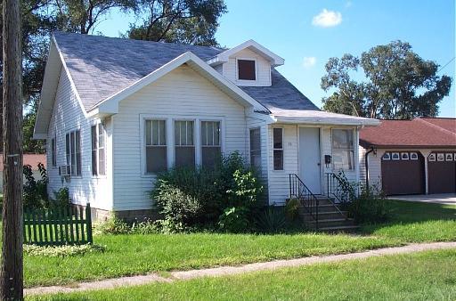 95 E Chestnut St., Coal City, IL 60416