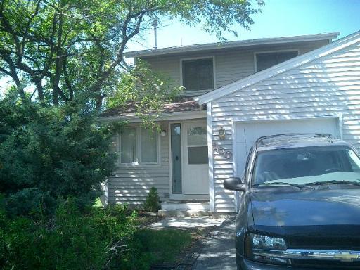 100 Winston Ct., Bolingbrook, IL 60440