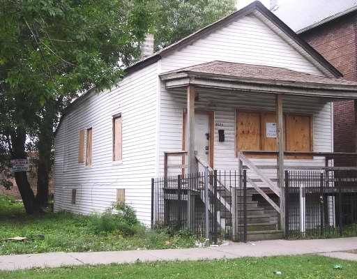 4026 W Carroll Ave., Chicago, IL 60624