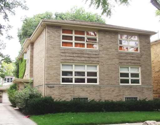 2637 W Lunt Ave., Chicago, IL 60645