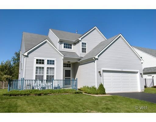 1480 Woodscreek Cir., Crystal Lake, IL 60014