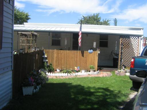 7500 N Elmhurst (lincoln Rd. #216, Des Plaines, IL 60018