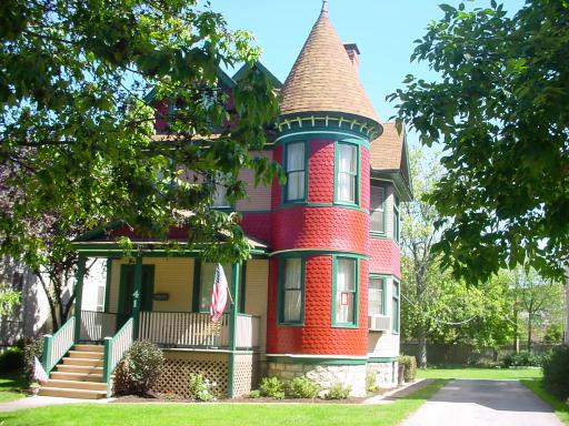 41 N Madison Ave., La Grange, IL 60525