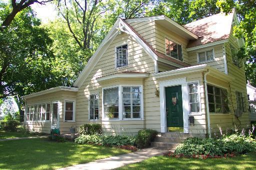 4503 Lathrop Dr., Woodstock, IL 60098