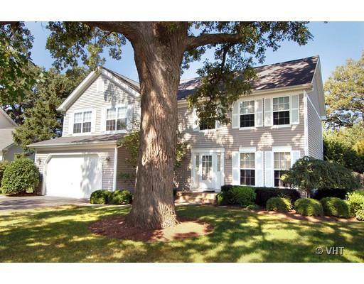 851 Waterford Dr., Grayslake, IL 60030