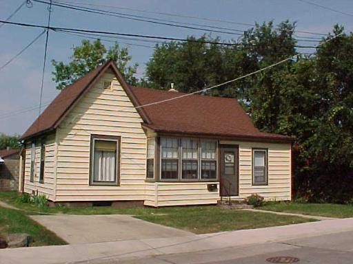 305 Haish Blvd., Dekalb, IL 60115