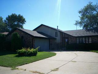 17132 Everett Ave., South Holland, IL 60473