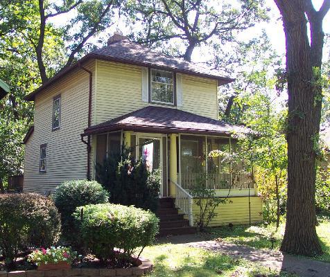 9825 S Wood St., Chicago, IL 60643