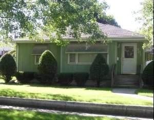 201 Davison St., Joliet, IL 60433