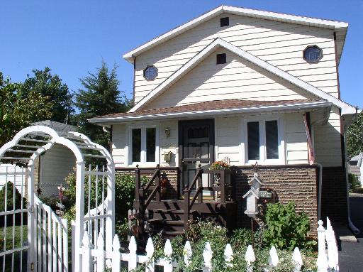 1223 Dearborn St., Joliet, IL 60435