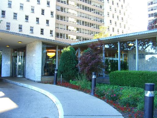 3950 N Lake Shore Dr. #2024, Chicago, IL 60613