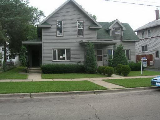 461 Stella St., Elgin, IL 60120