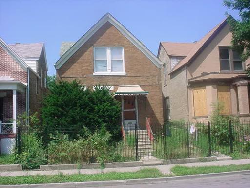 906 N Homan Ave., Chicago, IL 60651