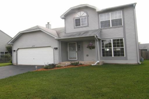1229 Basswood Ct., Elgin, IL 60120