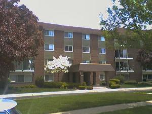 1025 S Fernandez Ave. #4L, Arlington Heights, IL 60005