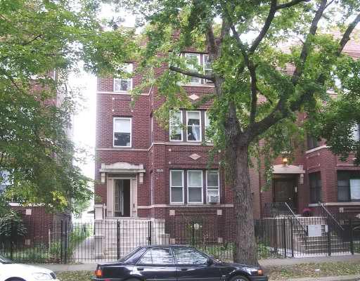 4335 N Sacramento Ave., Chicago, IL 60618