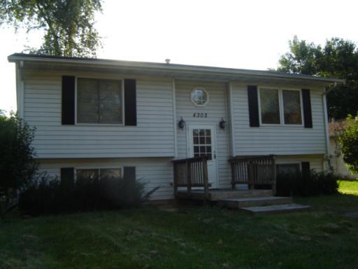 4302 East Dr., Wonder Lake, IL 60097