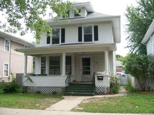 708 Lafayette St., Aurora, IL 60505