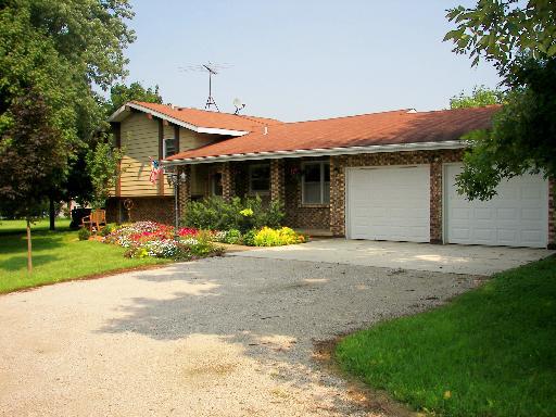 4106 E 21st. Rd., Sheridan, IL 60551
