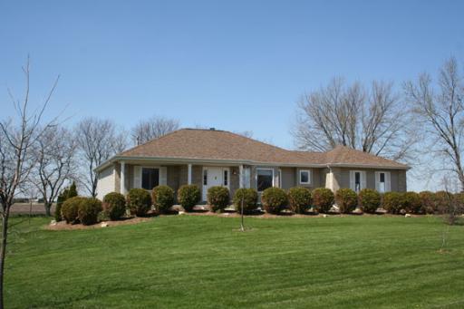 11 Pletcher Dr., Yorkville, IL 60560