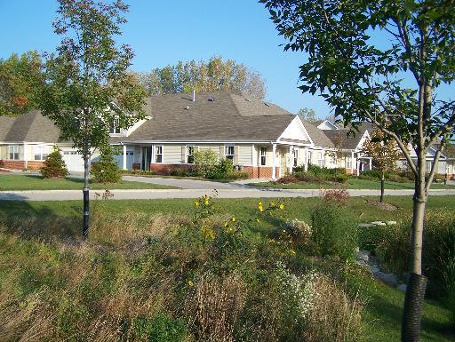 2550 Burnside Way, Waukegan, IL 60087