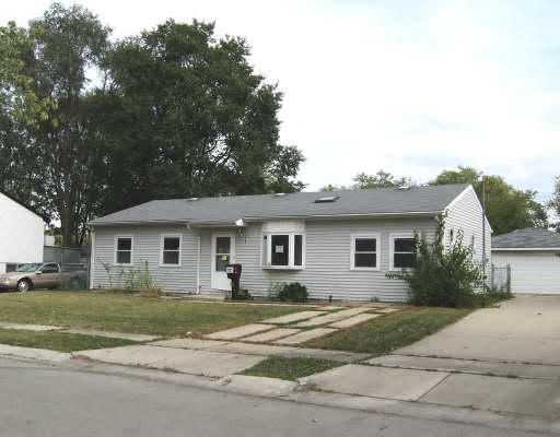 219 Fremont Ave., Romeoville, IL 60446