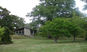 1643 Motel Rd., Sycamore, IL 60178
