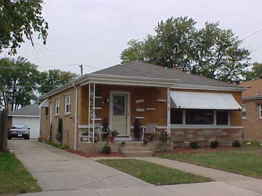 12722 S Laflin St., Calumet Park, IL 60827