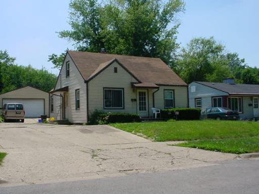 1824 Genoa St., Rockford, IL 61102
