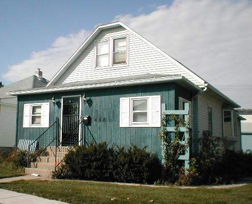 418 1st St., Oglesby, IL 61348