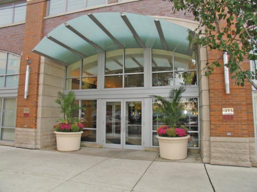 933 W Van Buren St. #917, Chicago, IL 60607