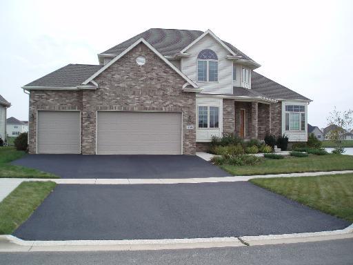 402 Northgate Dr., Sycamore, IL 60178
