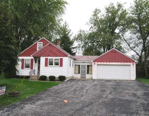141 Hawthorne Ln., New Lenox, IL 60451